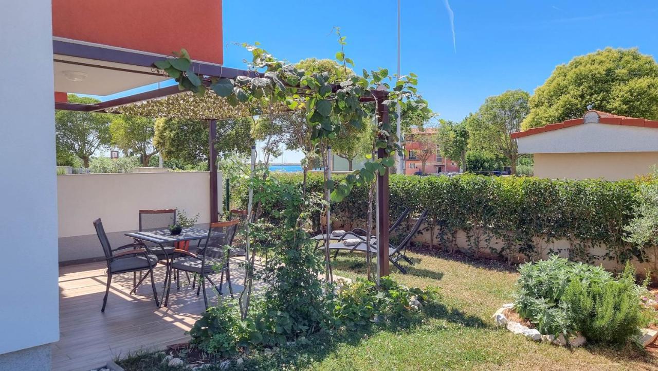 Antonio Lägenhet Umag Exteriör bild